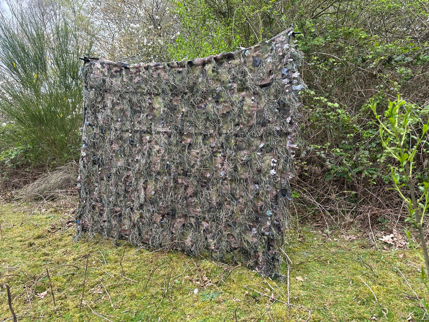 Woodland green camouflage 3D Leaf Ghillie Hide Net-2m x 1.5m