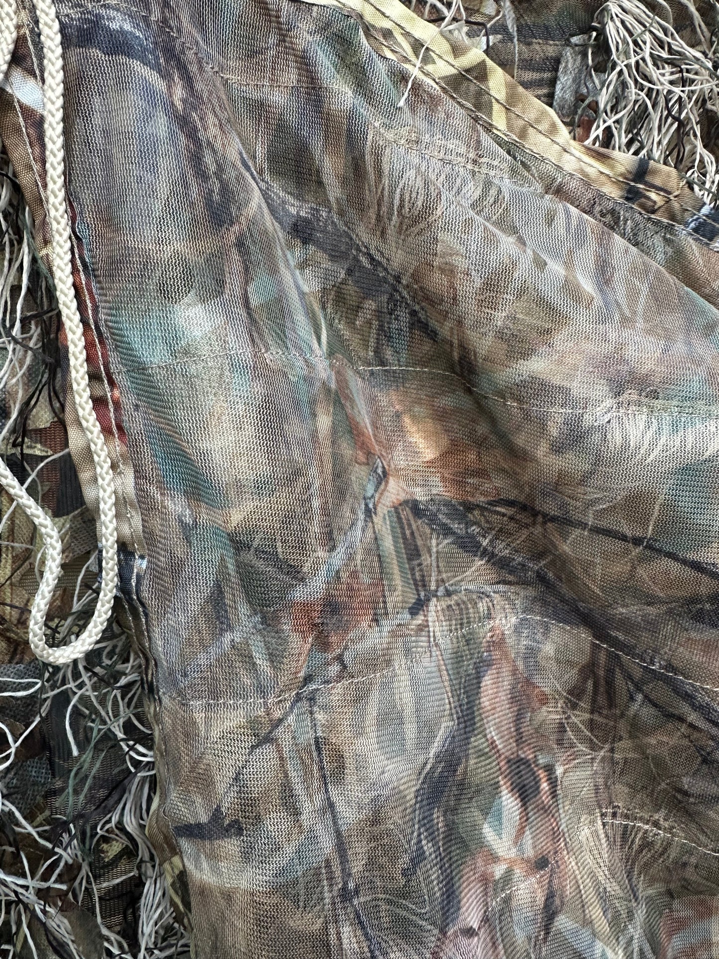 Wetland Camouflage 3D leafy ghillie Hide Net – 2m x 1.5m